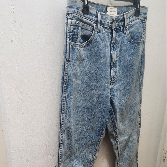 SLVRLAKE | Virginia Slim High-Rise Jeans in Daydream - Picture 3 of 8